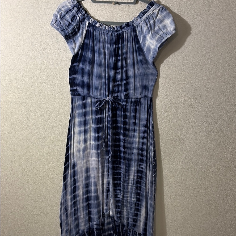Blue and White Ruched Maxi Dress with Cap Raglan Sleeves - Picture 1 of 11